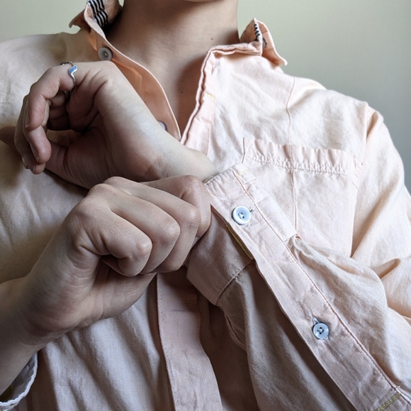 Descendant of Thieves button-down shirt - Picture 4 of 6